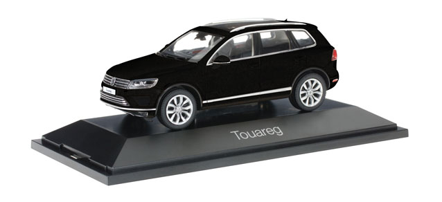 VW Touareg zwart