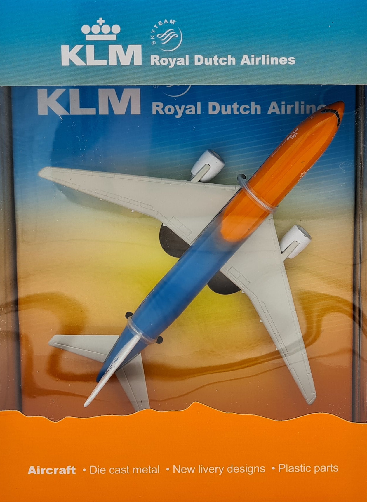 Speelgoedvliegtuig KLM Boeing 777 oranje