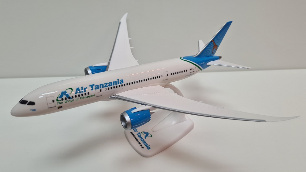 Air Tanzania Boeing 787-8