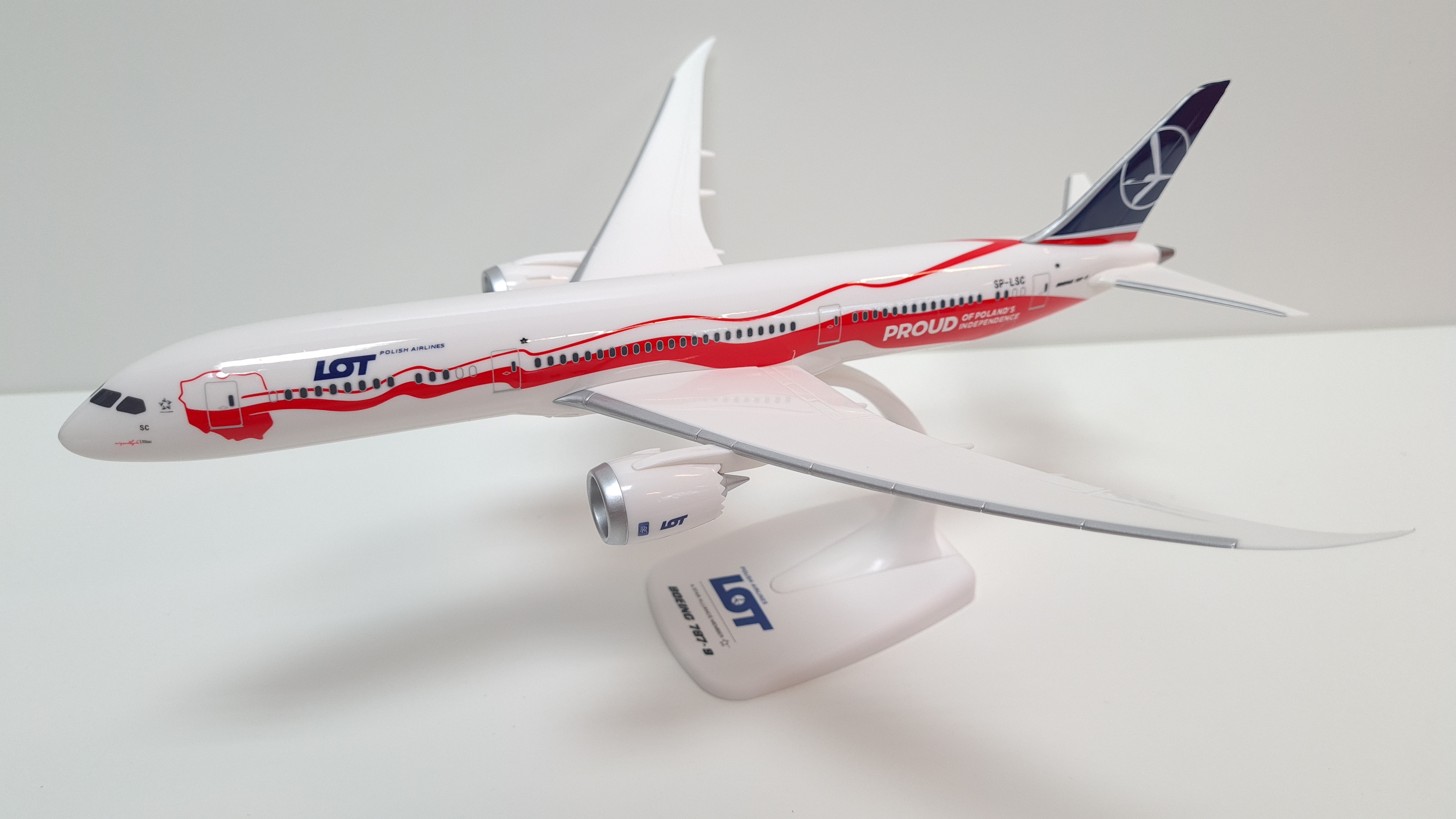 LOT Polish Airlines Boeing 787-9 