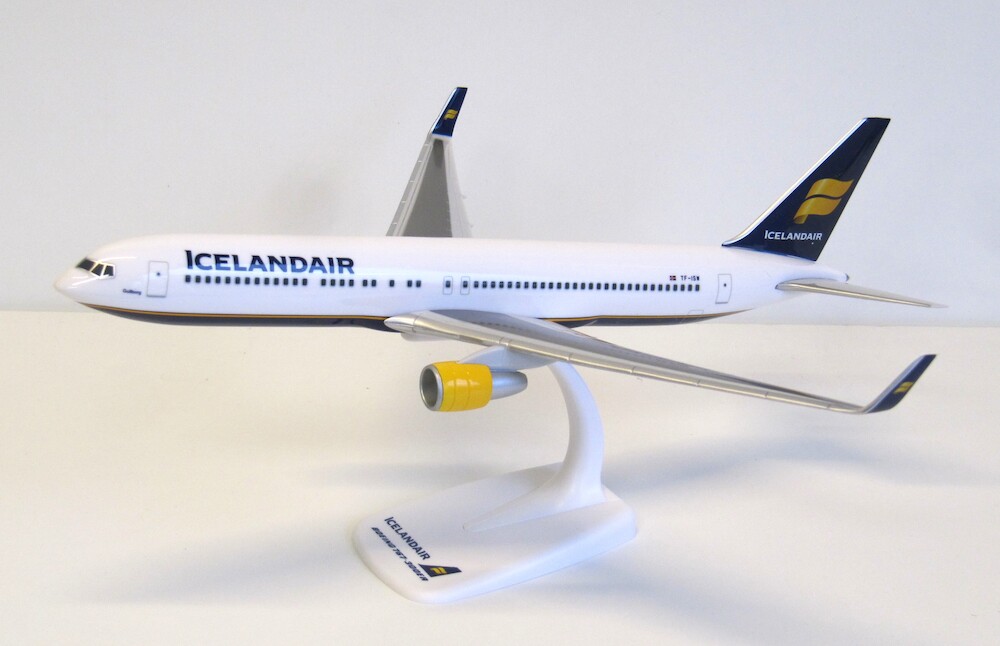 Icelandair Boeing 767-300ER
