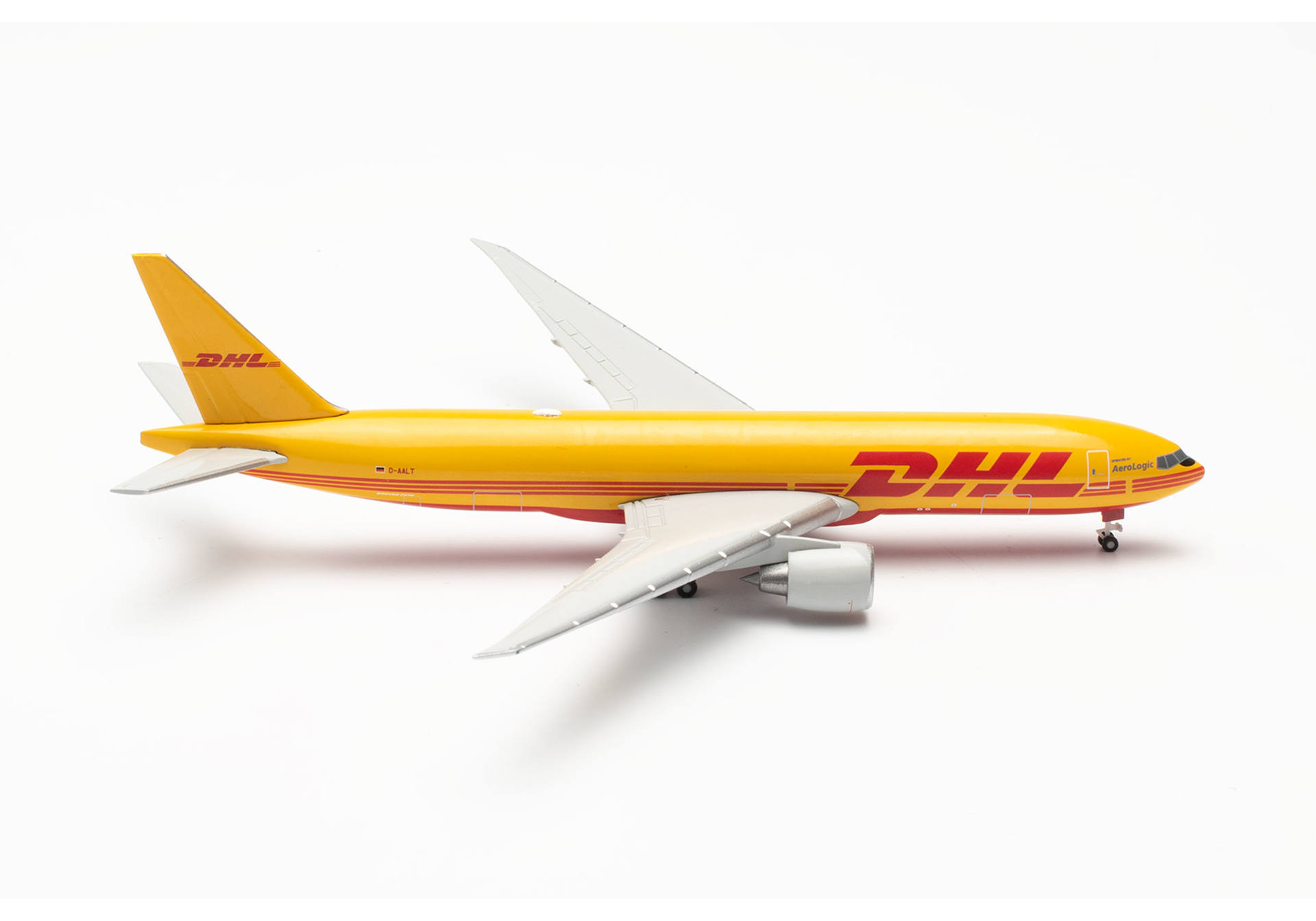 Boeing 777F DHL Aviation (AeroLogic)