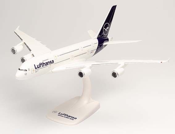 Airbus A380-800 Lufthansa snap-fit