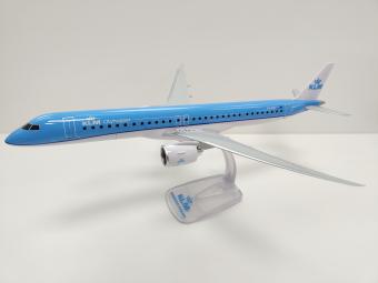 KLM Cityhopper Embraer 195-E2