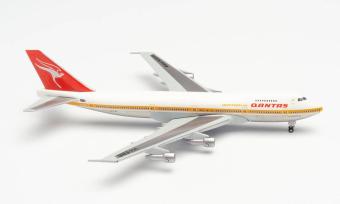 Boeing 747-200 Qantas Centenary Series City of Melbourne