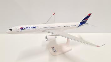 Latam Airbus A350-900