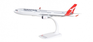 Airbus A330-300 Qantas (snap-fit)