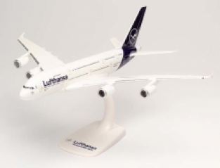 Airbus A380-800 Lufthansa snap-fit